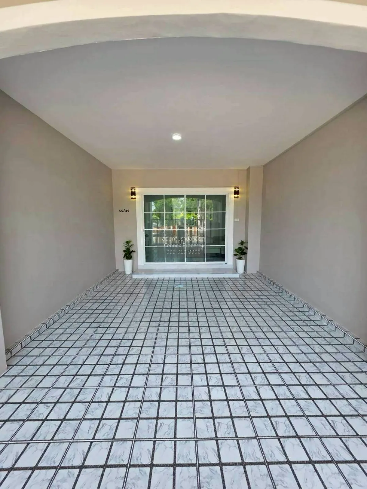 For Sale Townhouse/Townhome  , Monwadee Exclusive , wide frontage 2