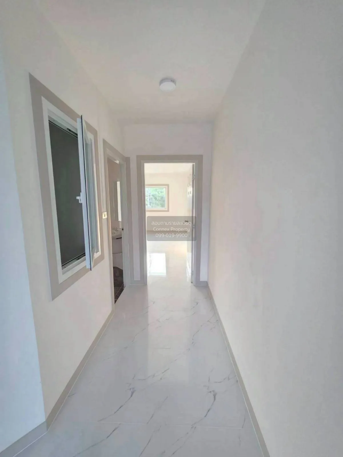 For Sale Townhouse/Townhome  , Monwadee Exclusive , wide frontage