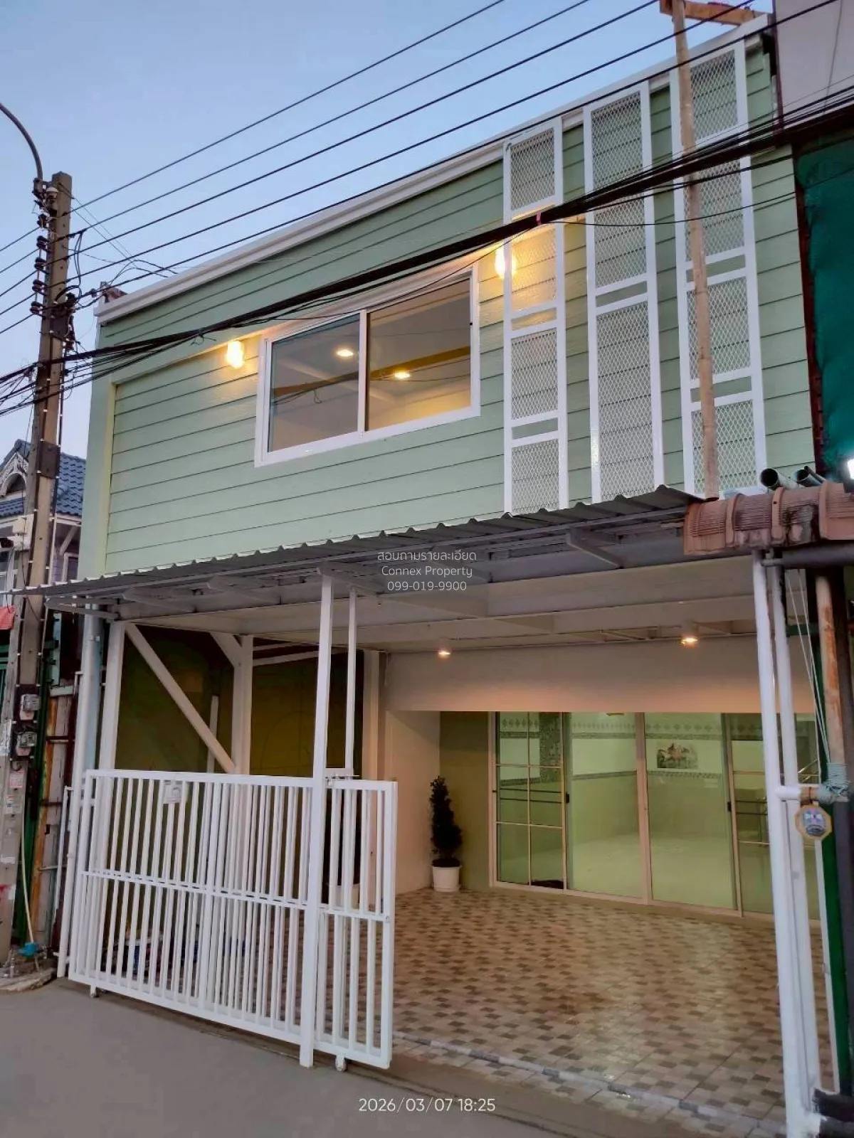 For Sale Townhouse/Townhome  , Baan Pruksa 18 Bangyai , newly ren 4