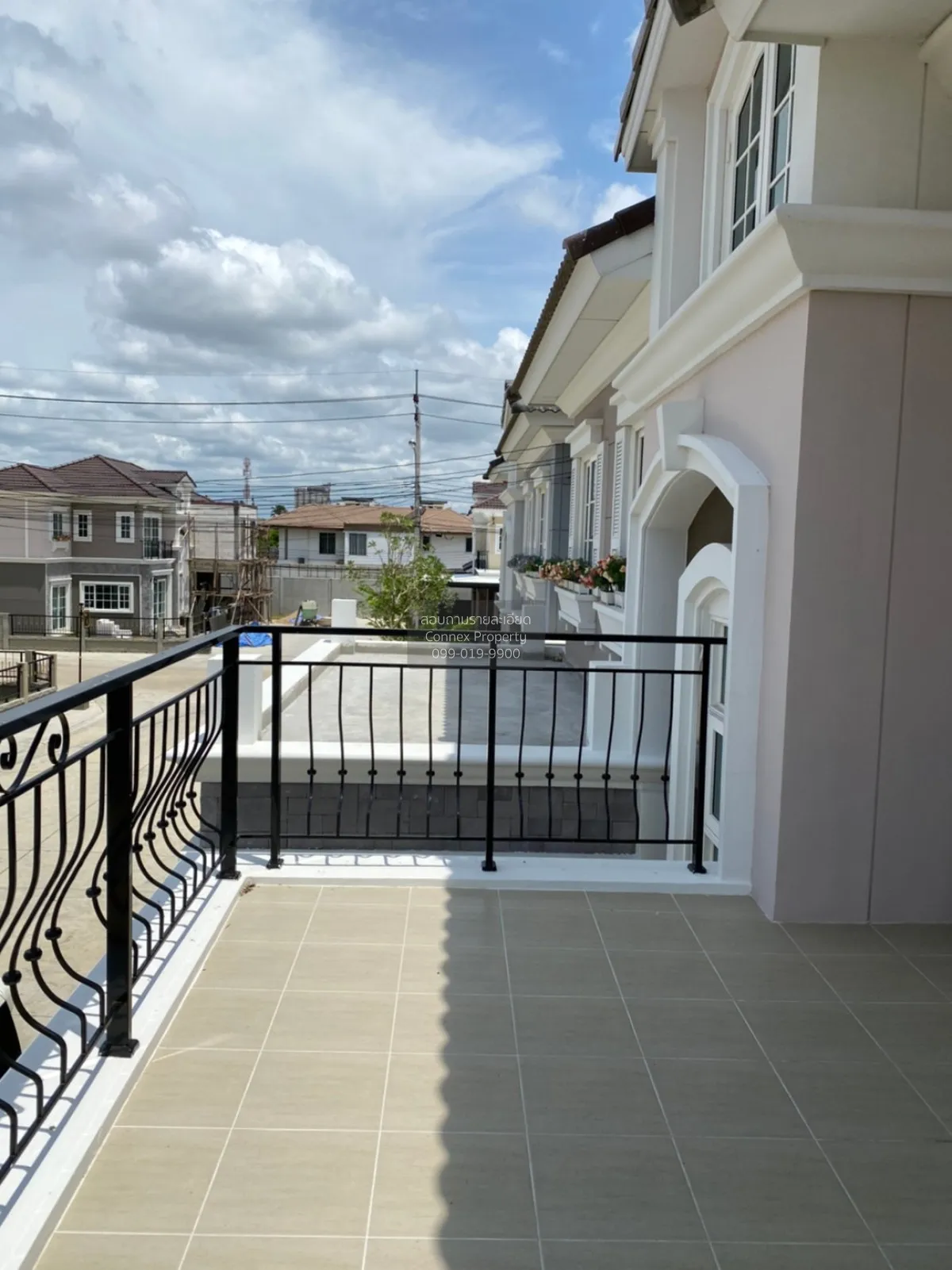 For Sale House , Golden Neo Sathorn , corner unit , Bang Wa , Pha