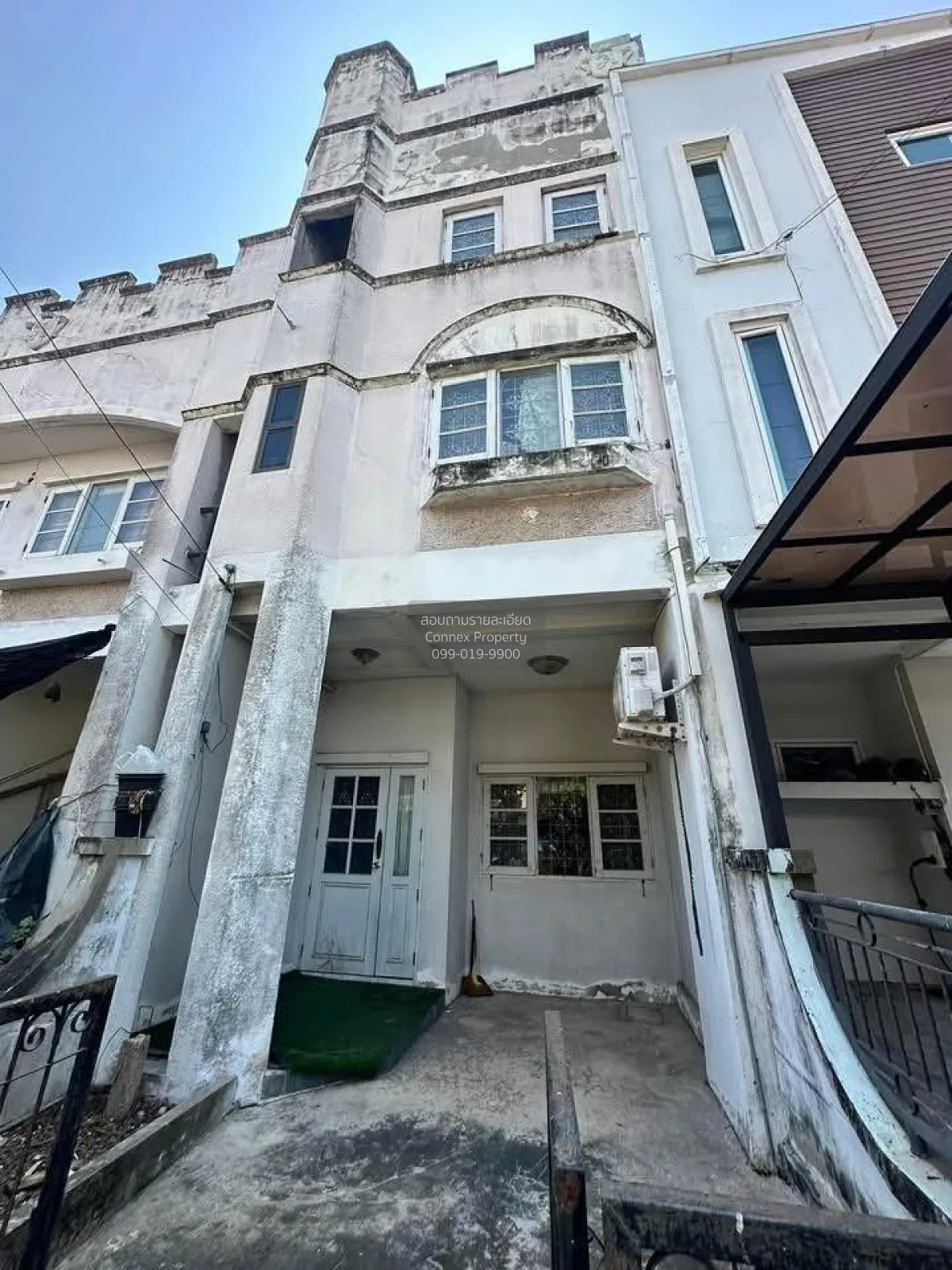 For Sale Townhouse/Townhome  , AA Anamai Ngam Charoen 15 , Tha Kh 2