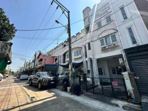 For Sale Townhouse/Townhome  , AA Anamai Ngam Charoen 15 , Tha Kham , Bang Khun Thian , Bangkok , CX-153292