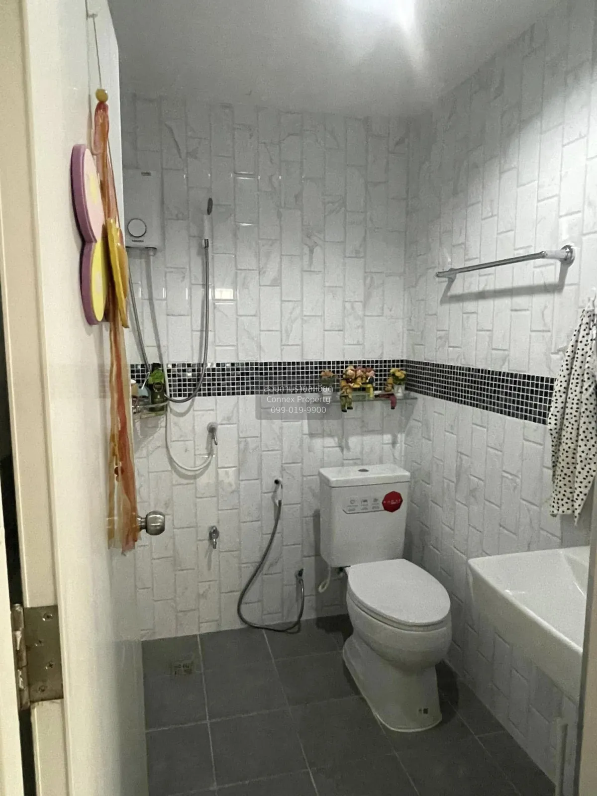 For Sale House , Baan Pruksa 28/1 Industrial Estate-Praksa , newl