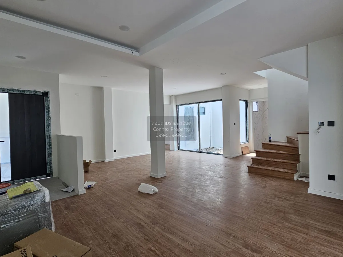 For Sale House , BAAN RIVA 42 , corner unit , newly renovated , C