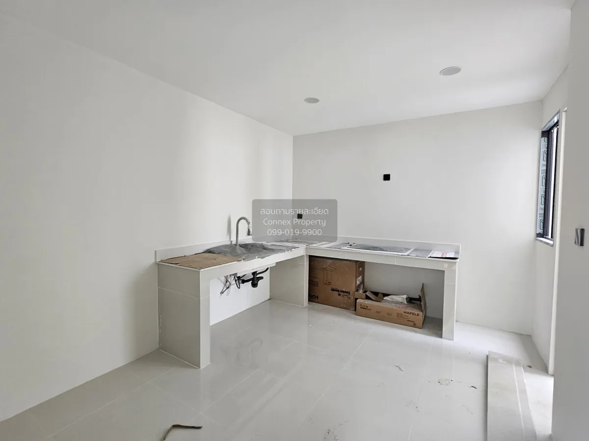 For Sale House , BAAN RIVA 42 , corner unit , newly renovated , C