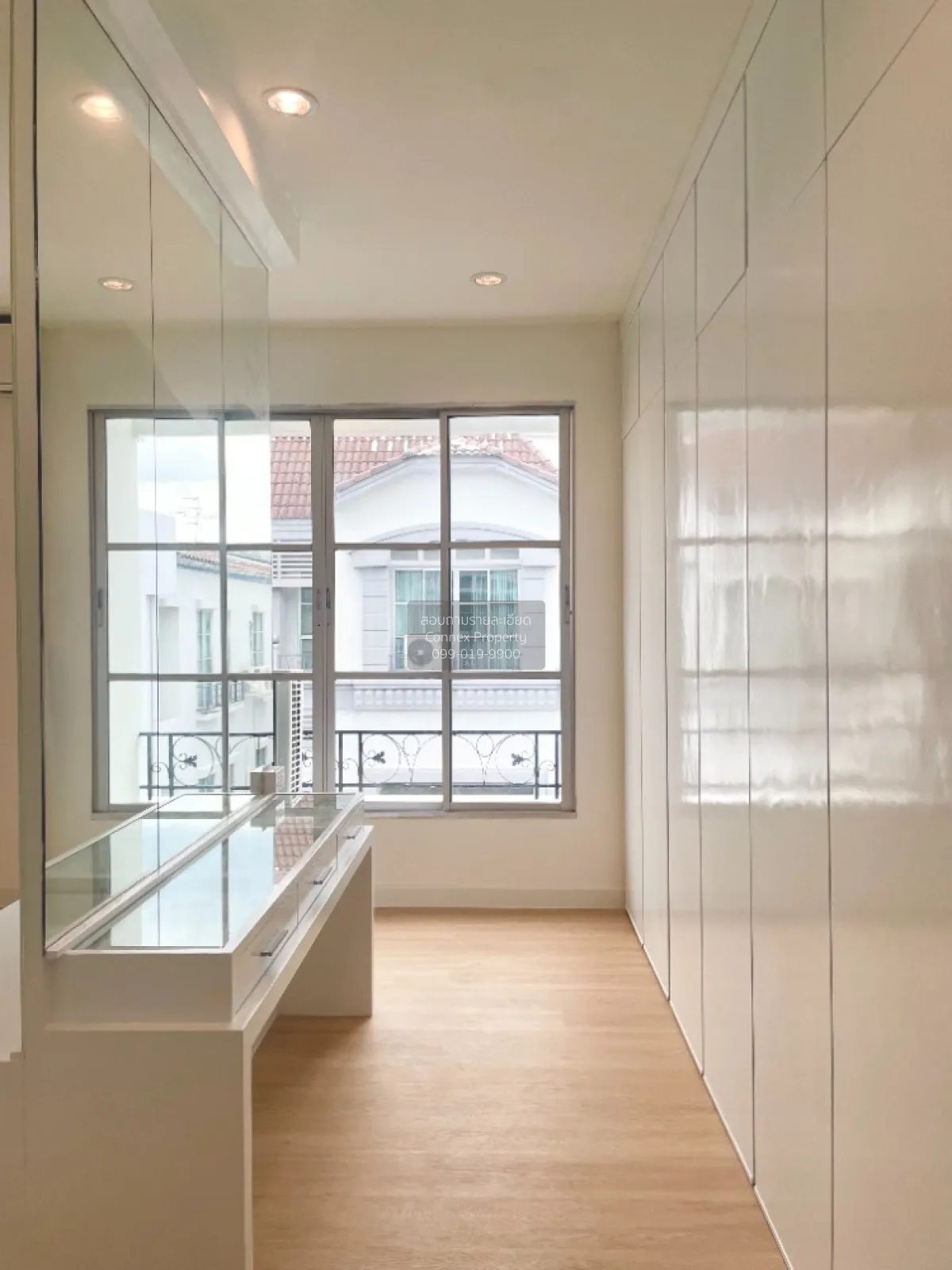 เช่าทาวน์เฮ้าส์/ทาวน์โฮม  บ้านกลางเมือง ลาดพร้าว - โยธินพัฒนา MRT