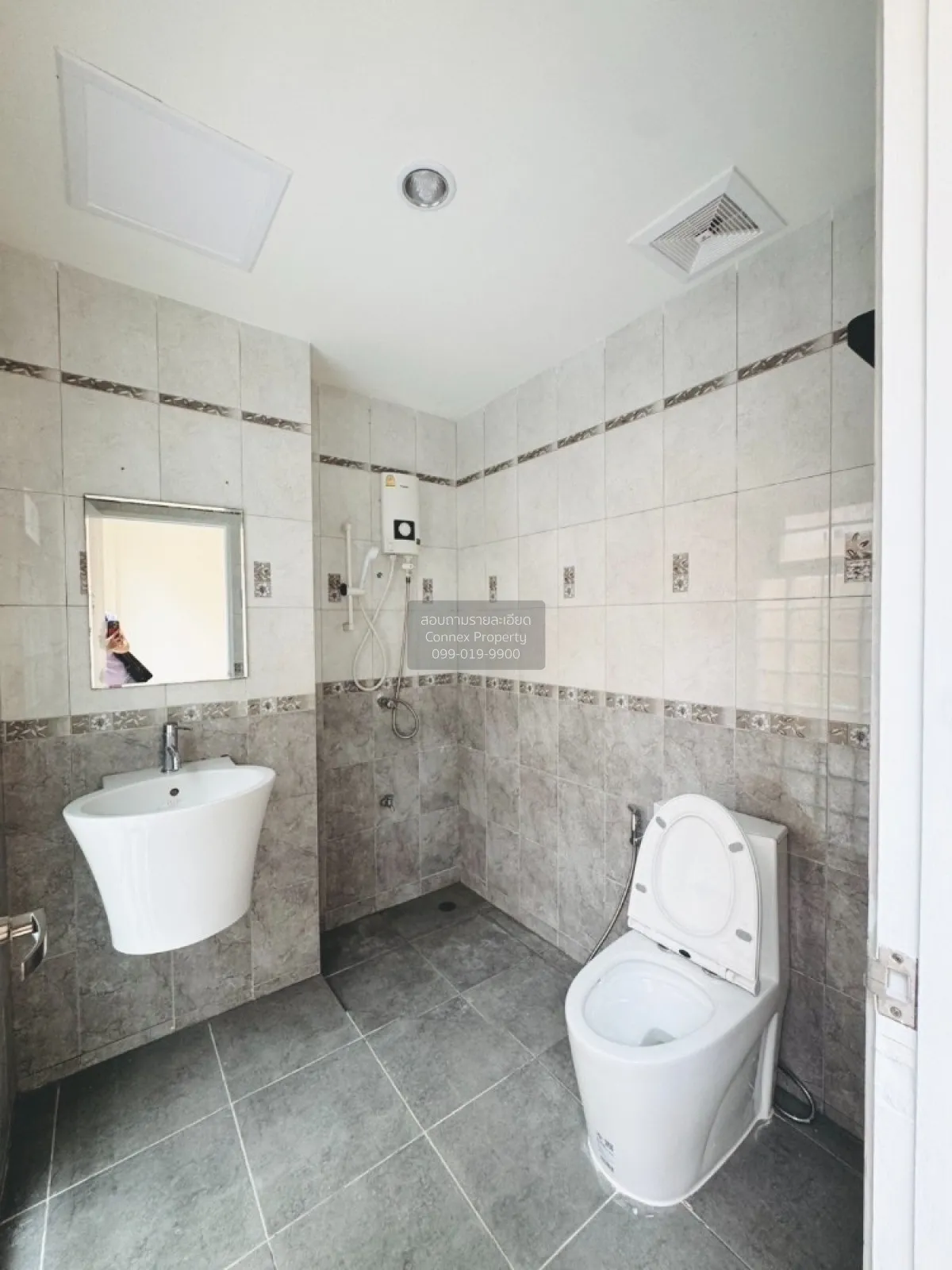 เช่าทาวน์เฮ้าส์/ทาวน์โฮม  บ้านกลางเมือง ลาดพร้าว - โยธินพัฒนา MRT