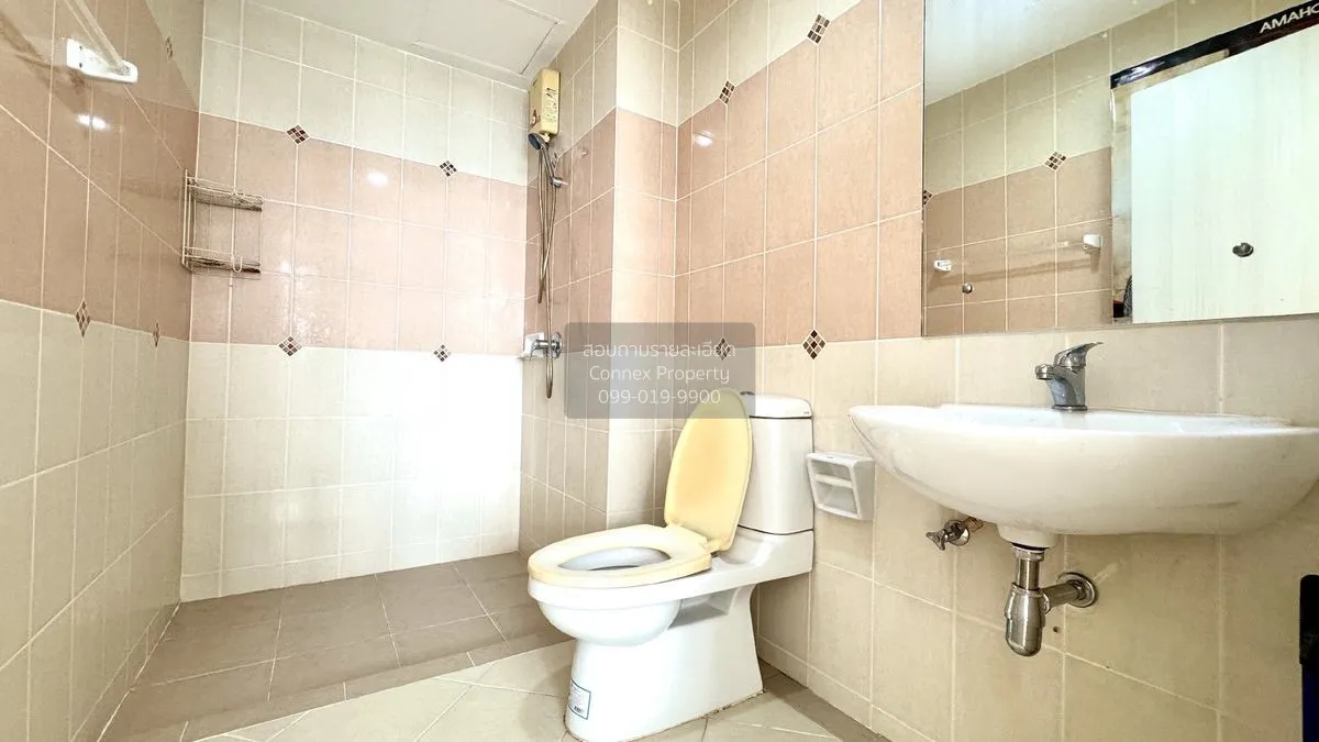 For Rent Townhouse/Townhome  , Baan Klang Muang The Paris Rama 9-