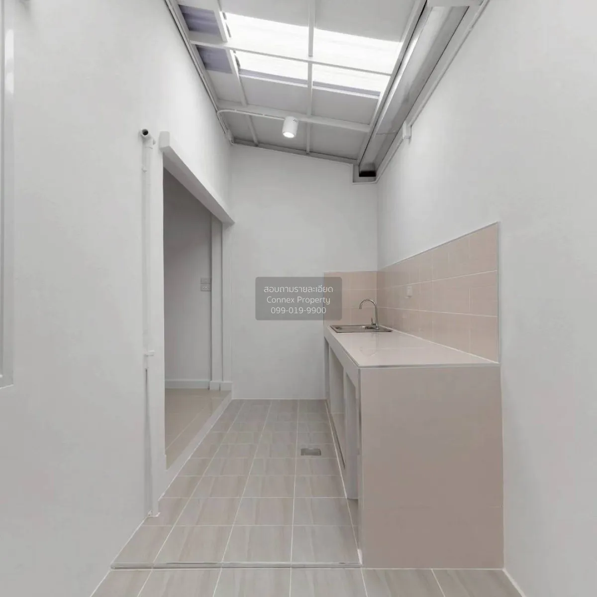 ขายทาวน์เฮ้าส์/ทาวน์โฮม  บ้านร่มโพธิ์ บางบัวทอง หน้ากว้าง รีโนเวท