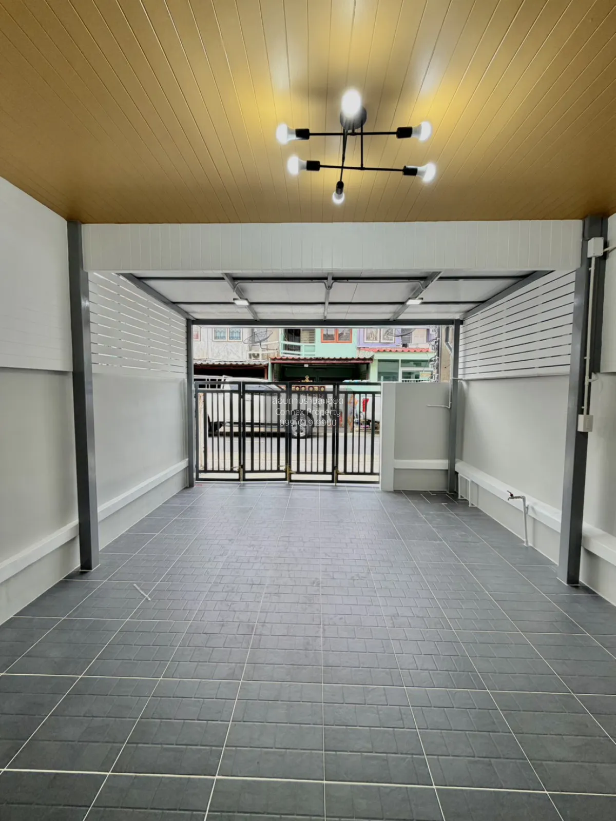 For Sale Townhouse/Townhome  , Baan Rattanathibet , newly renovat 3