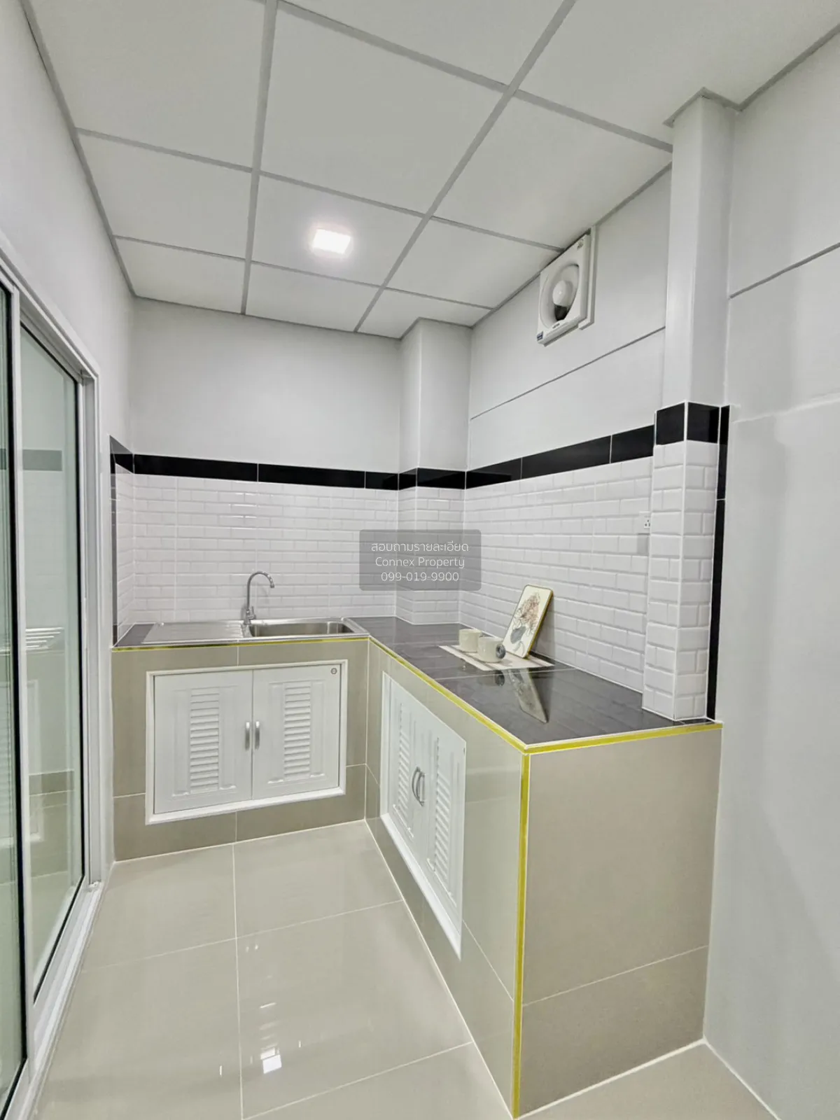 For Sale Townhouse/Townhome  , Baan Rattanathibet , newly renovat