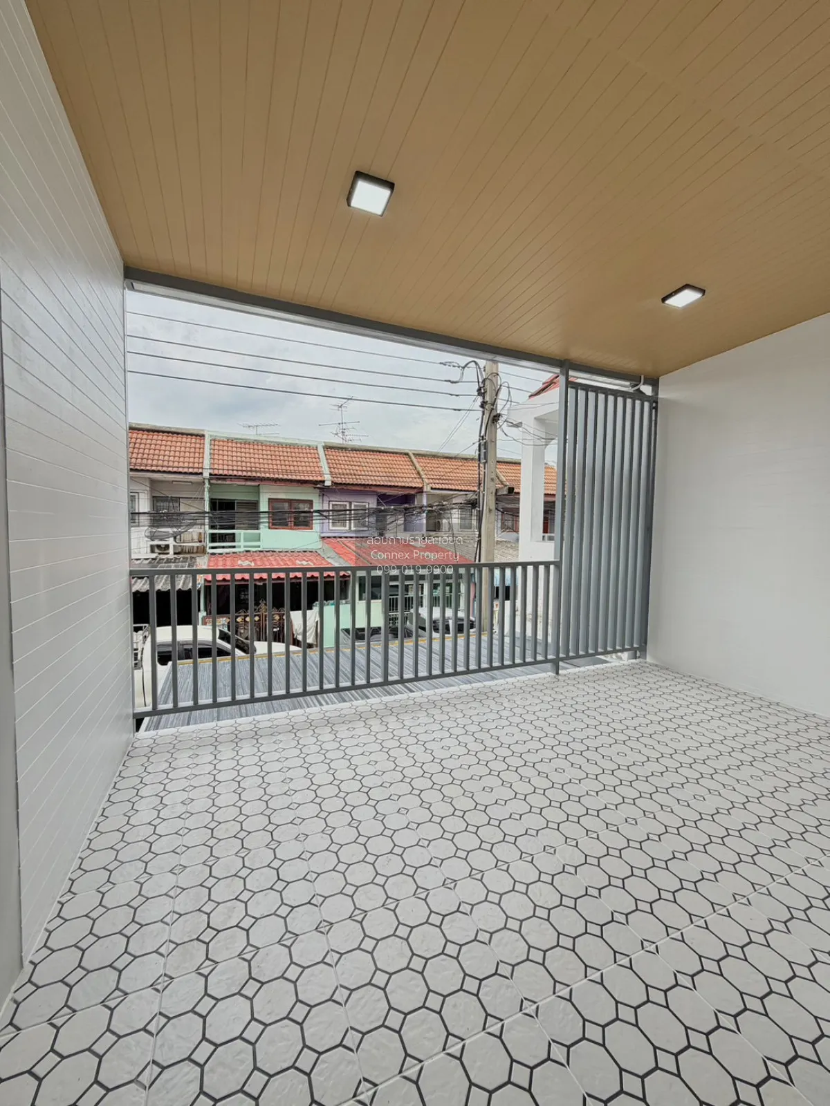 For Sale Townhouse/Townhome  , Baan Rattanathibet , newly renovat