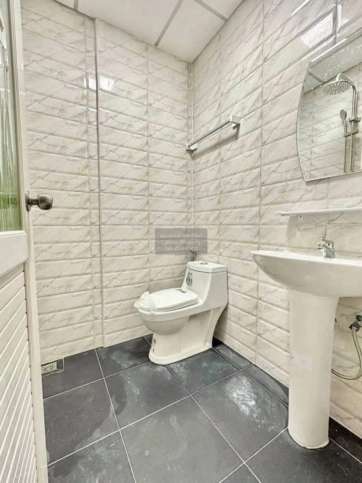 For Sale Townhouse/Townhome  , Baan Pornthip , newly renovated , 