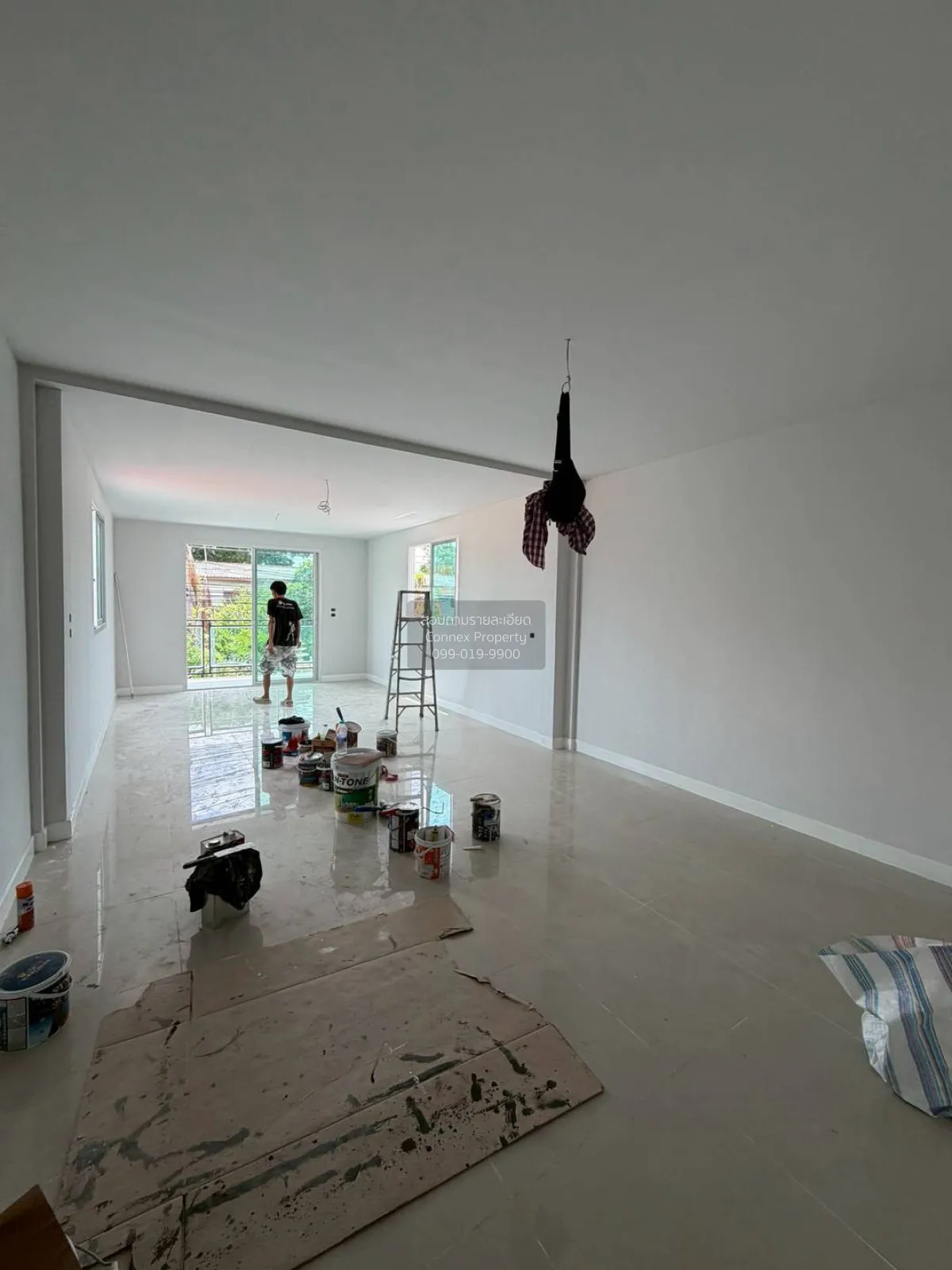 Newly renovated 2-Stoery townhouse in soi Bang Sri muang CX-15348