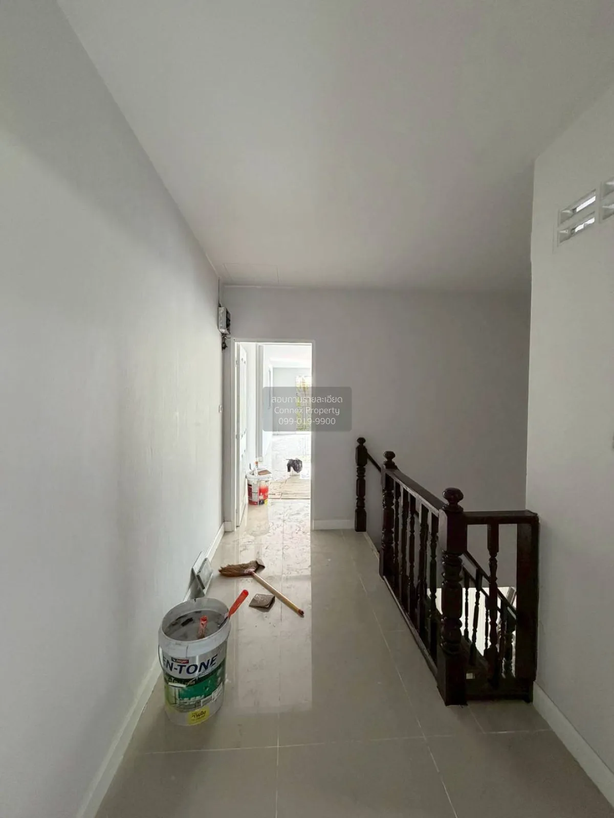 Newly renovated 2-Stoery townhouse in soi Bang Sri muang CX-15348