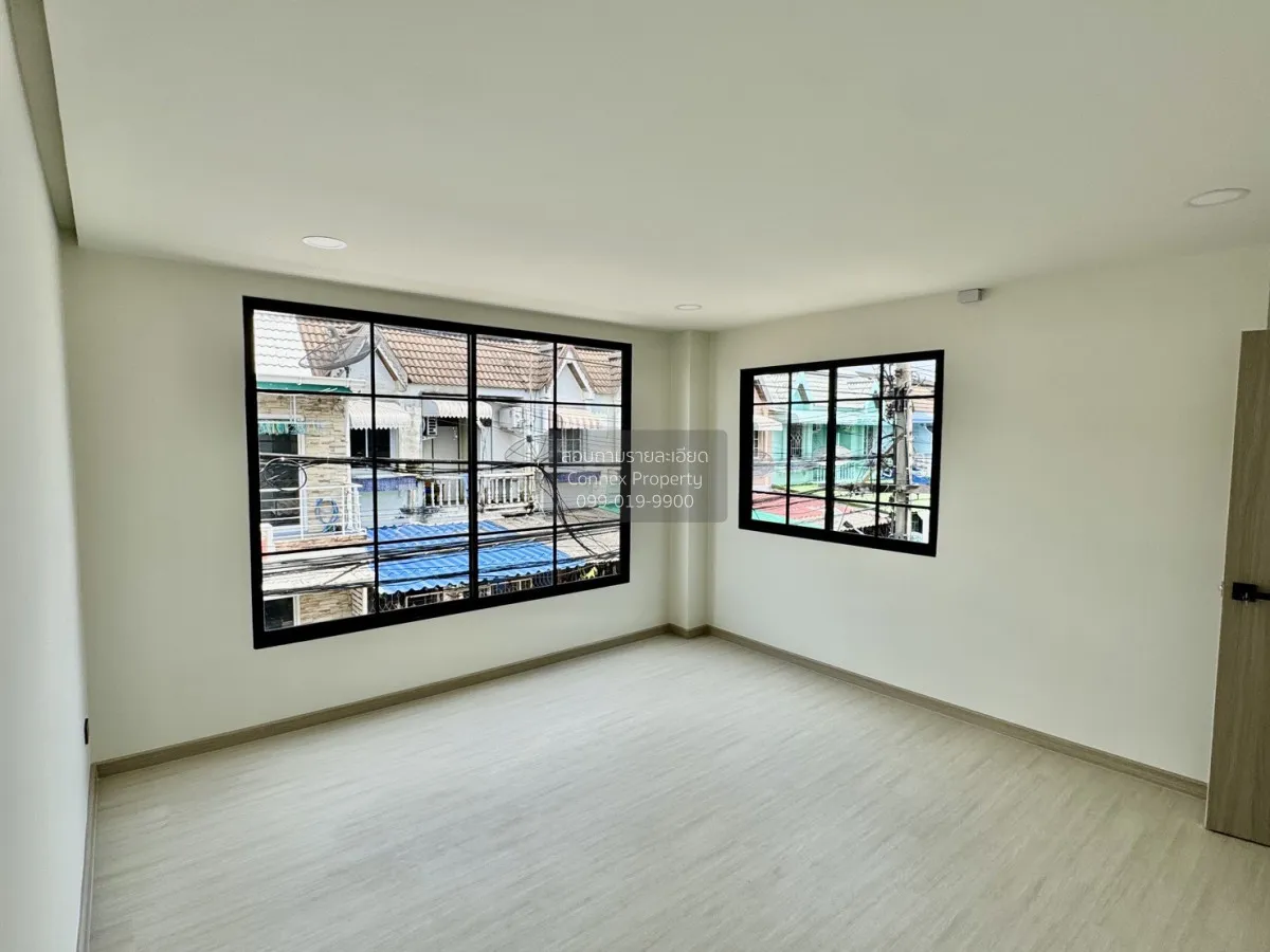 ขายทาวน์เฮ้าส์/ทาวน์โฮม  บ้าน อยู่เจริญ ลาดพร้าว 101 รีโนเวทใหม่ 