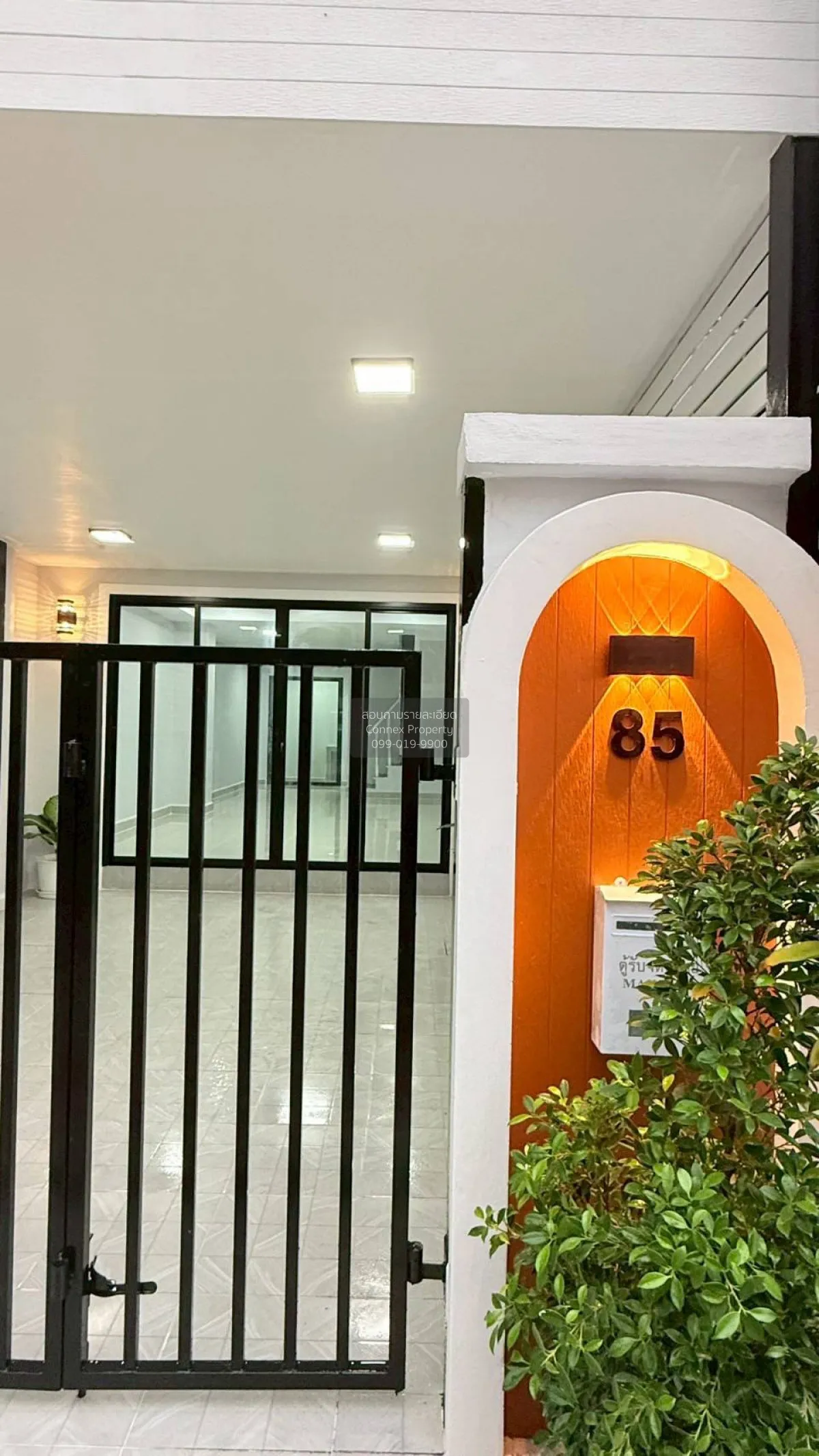 For Sale Townhouse/Townhome  , Baan Duriyanon , newly renovated , 3