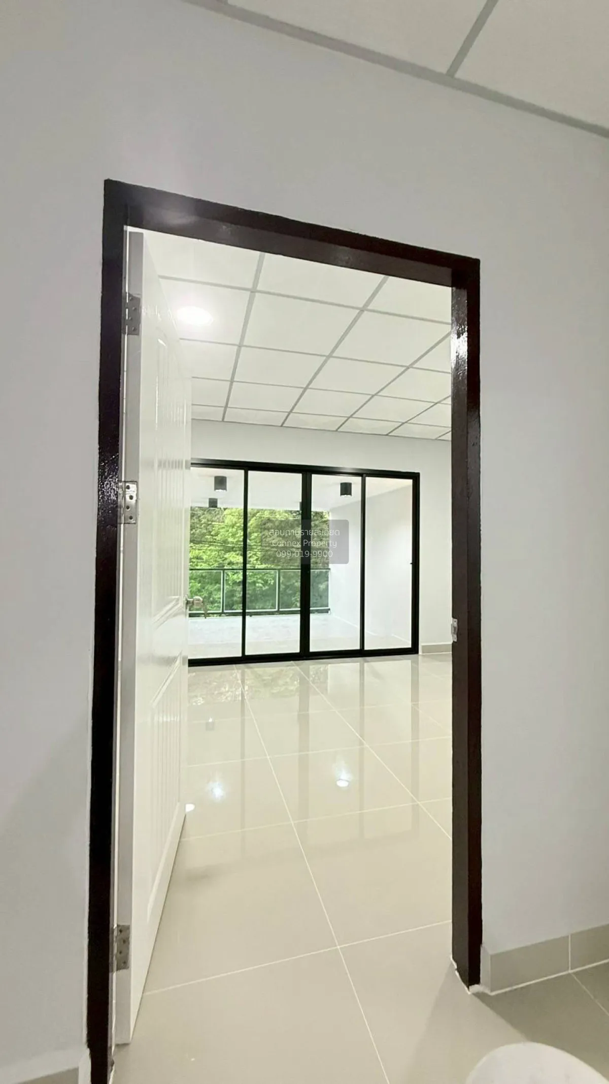 For Sale Townhouse/Townhome  , Baan Duriyanon , newly renovated ,