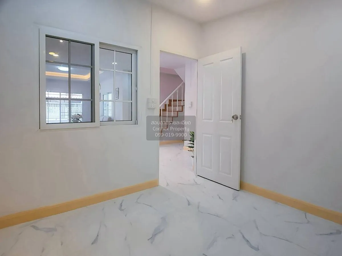 For Sale Townhouse/Townhome  , Buathong Thani Park , newly renova