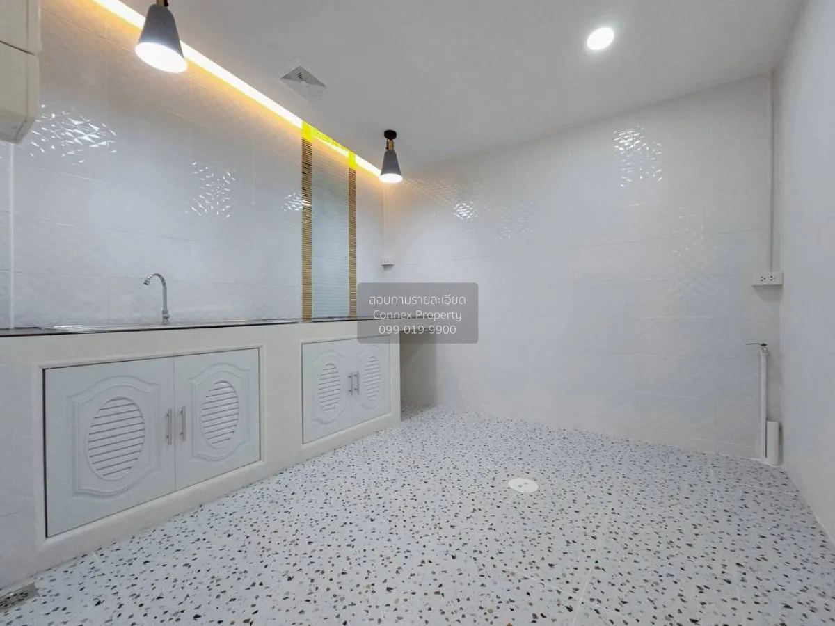 For Sale Townhouse/Townhome  , Buathong Thani Park , newly renova