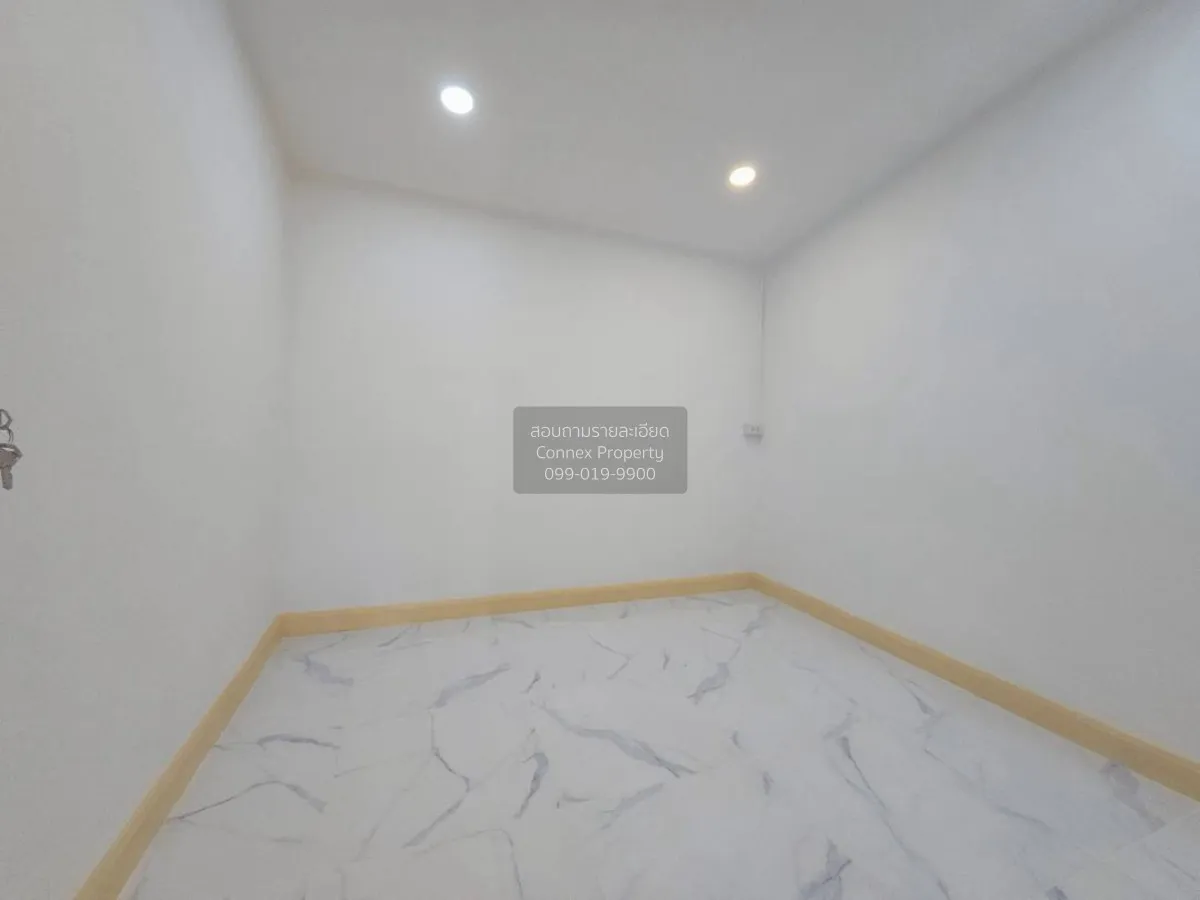 For Sale Townhouse/Townhome  , Buathong Thani Park , newly renova