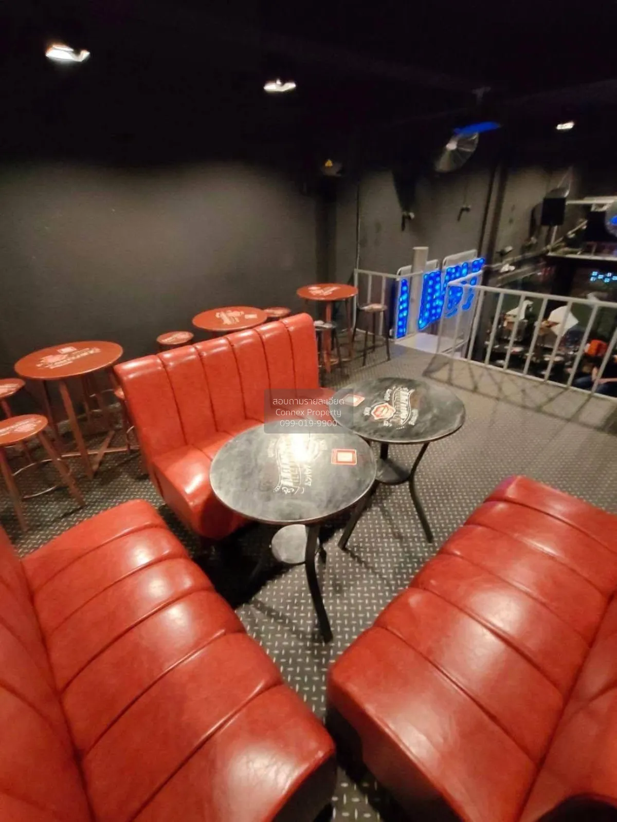 For Sale Commercial space , The Hub Phahol - Ari , Sam Sen Nai ,  2