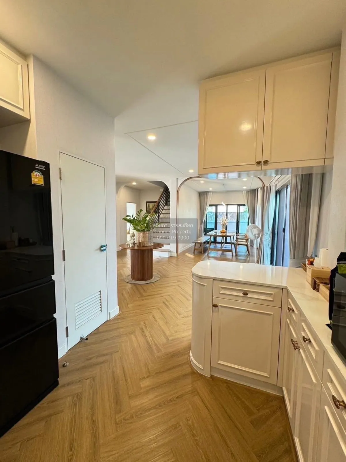 For Sale House , CENTRO Phahol-Vibhavadi 2 , nice view , wide fro 4