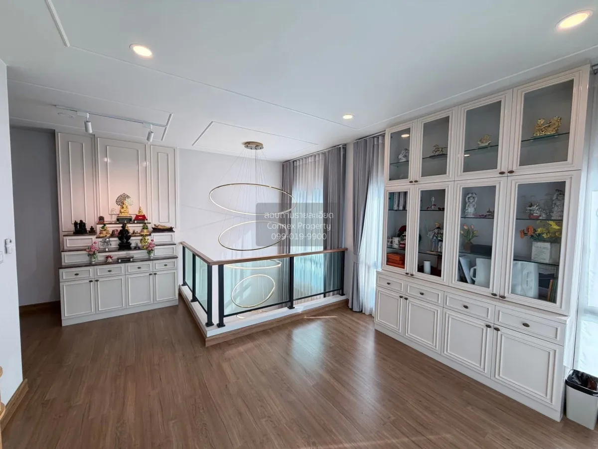 For Sale House , CENTRO Phahol-Vibhavadi 2 , nice view , wide fro