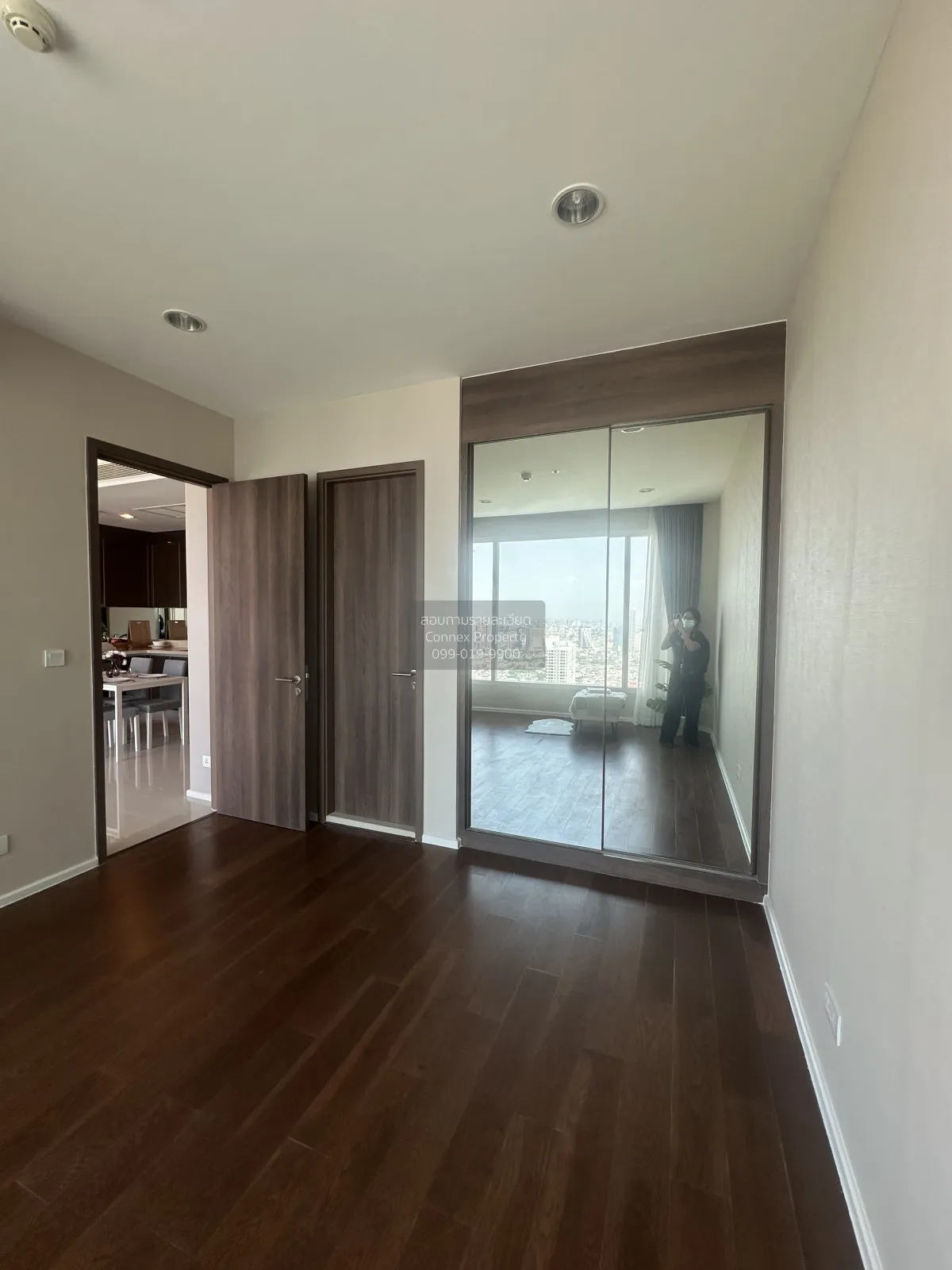 For Sale Condo , Menam Residences , BTS-Saphan Taksin , Wat Phray