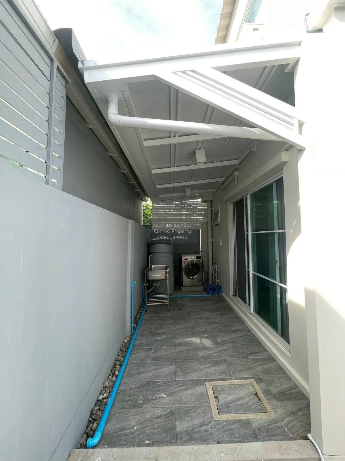 For Rent Townhouse/Townhome  , Indy 4 Bangna Km.7 , wide frontage