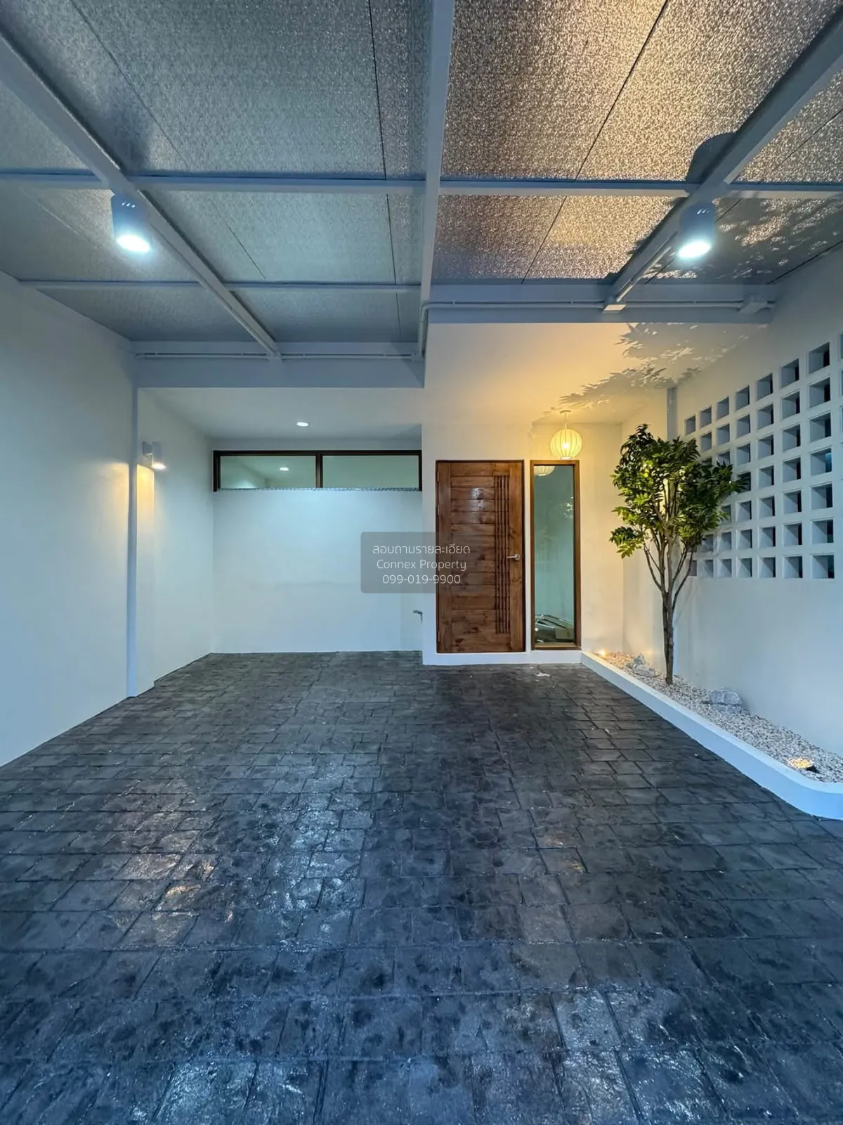 For Sale Fully Renovated 2- Storey Townhouse in Sangkhom Songkhro 2