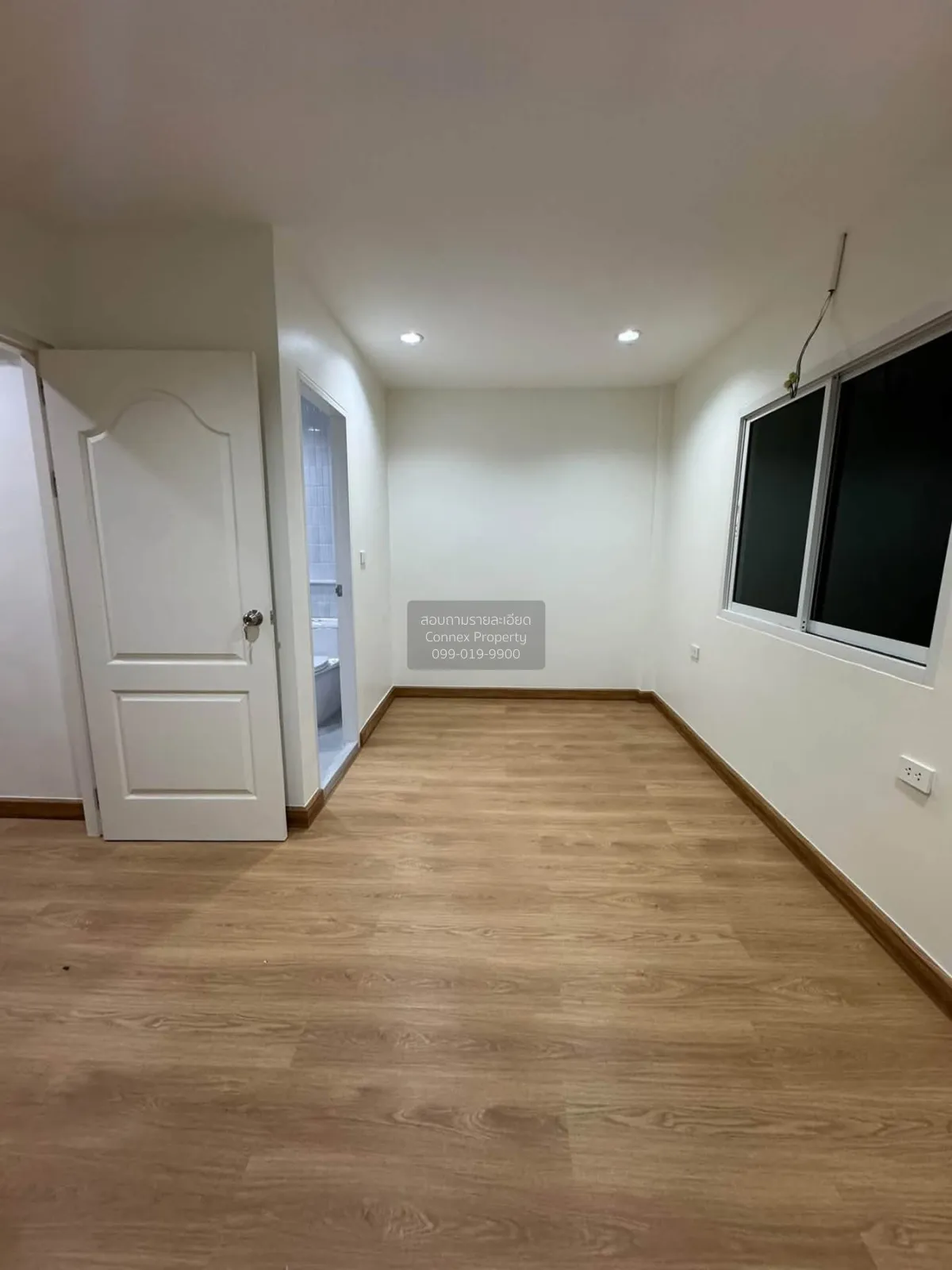 For Sale Fully Renovated 2- Storey Townhouse in Sangkhom Songkhro