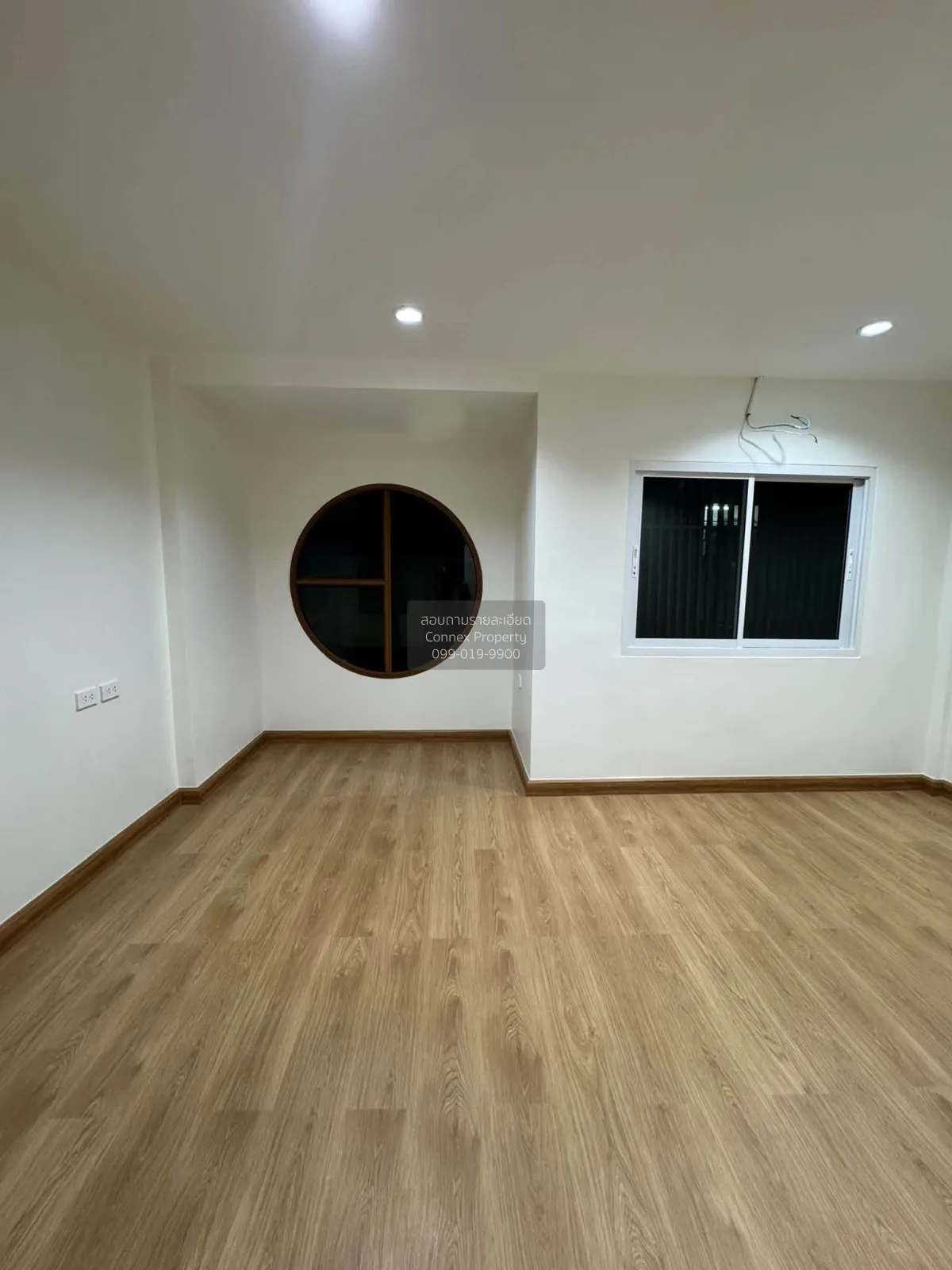 For Sale Fully Renovated 2- Storey Townhouse in Sangkhom Songkhro