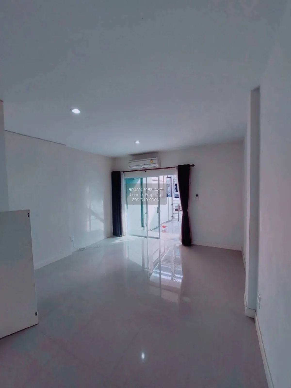 ขายทาวน์เฮ้าส์/ทาวน์โฮม  นลิน อเวนิว 3 รามคำแหง สะพานสูง เขต สะพา 3