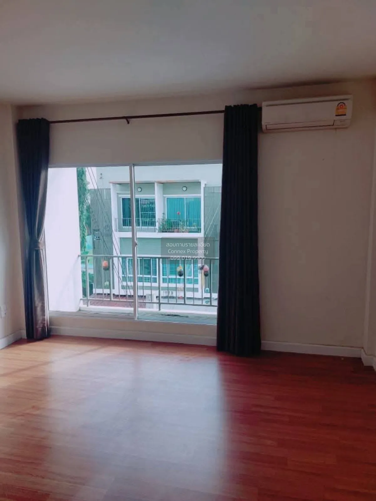 ขายทาวน์เฮ้าส์/ทาวน์โฮม  นลิน อเวนิว 3 รามคำแหง สะพานสูง เขต สะพา