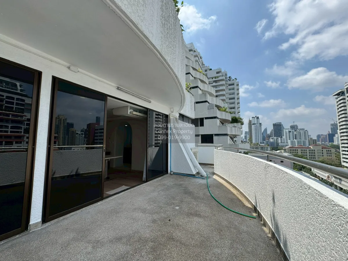 For Rent Condo , Supalai Place Sukhumvit 39 , nice view , corner 
