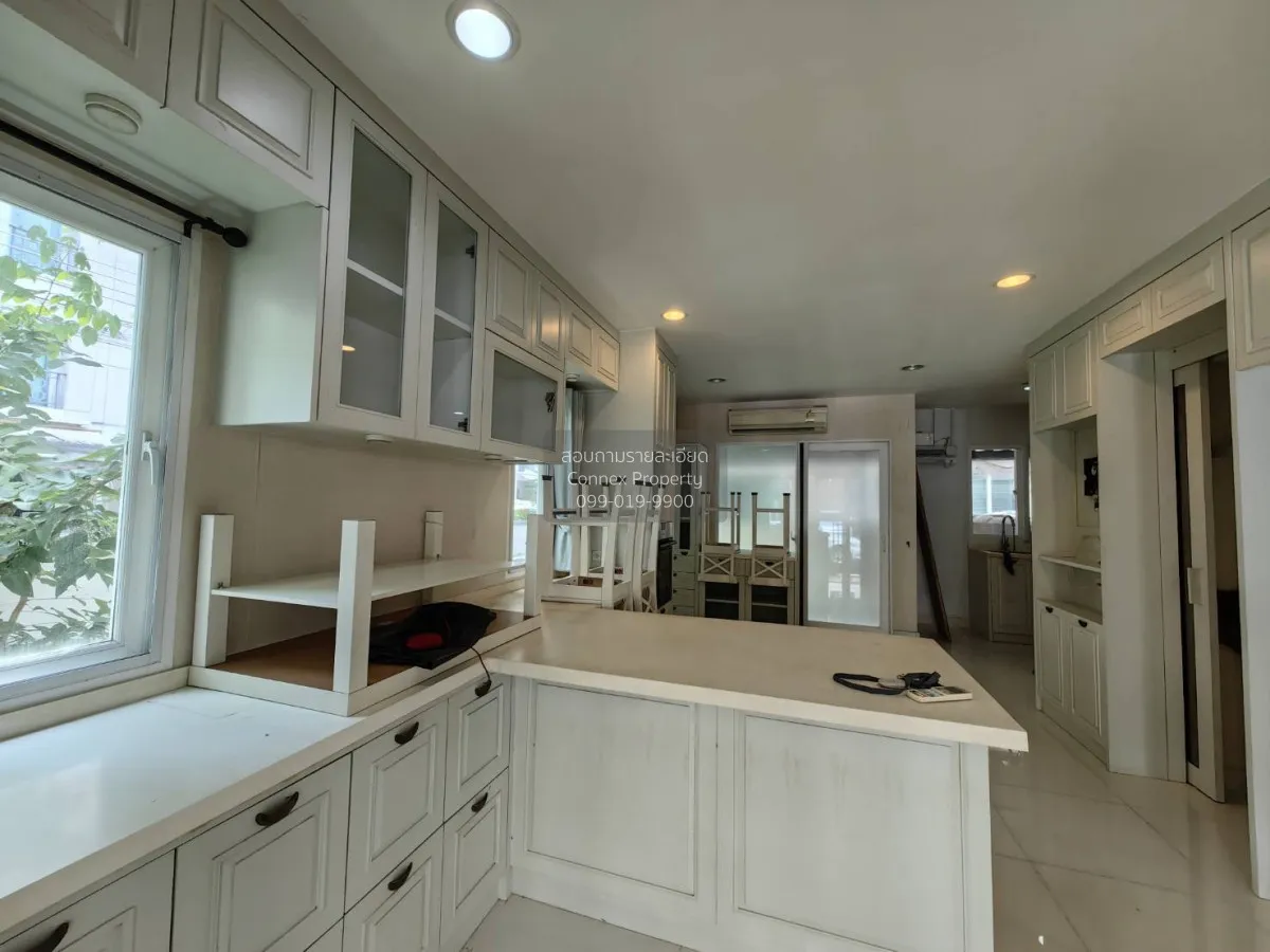 ขายทาวน์เฮ้าส์/ทาวน์โฮม  บ้านกลางมือง พระราม9 วิวสวย ห้องมุม ARL- 2