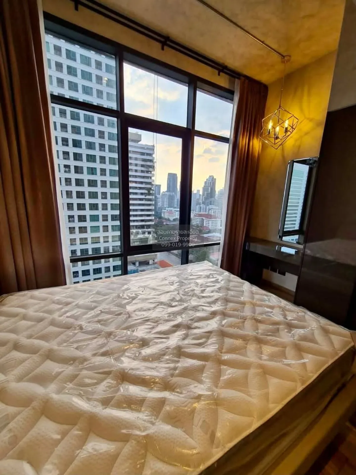 For Sale Condo , The Lofts Asoke , high floor , MRT-Phetchaburi ,