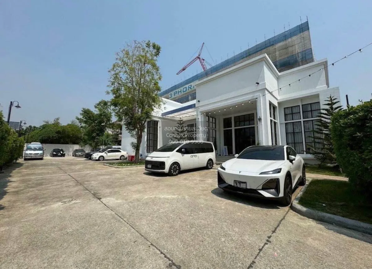 ขาย ที่ดินพร้อมอาคาร ย่านแบริ่ง หน้ากว้าง รีโนเวทใหม่ บางนาใต้ เข 3