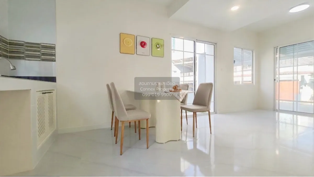 ขายทาวน์เฮ้าส์/ทาวน์โฮม  เดอะ วิลเลจ แจ้งวัฒนะ-ติวานนท์ รีโนเวทให