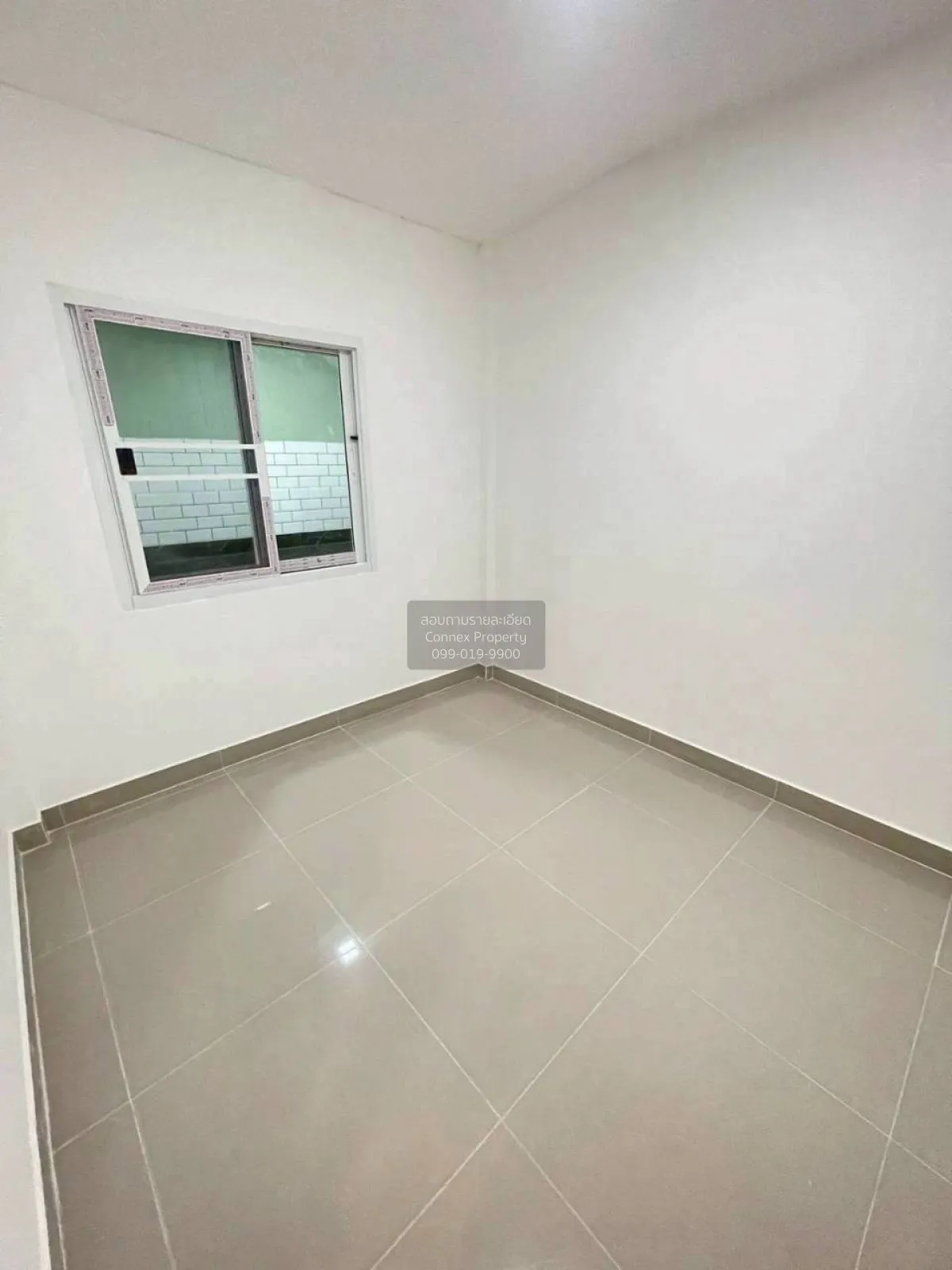For Sale Townhouse/Townhome  , Moobaan Eklada , newly renovated ,