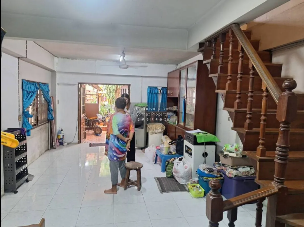 Two-story townhome for sale in Kanda Village, Soi 5, Nong Khaem, 