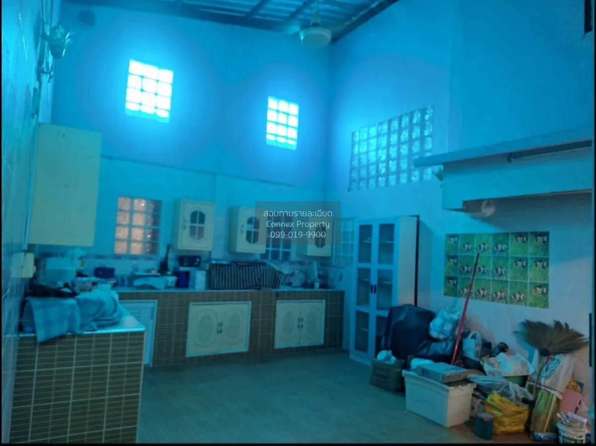 Two-story townhome for sale in Kanda Village, Soi 5, Nong Khaem, 