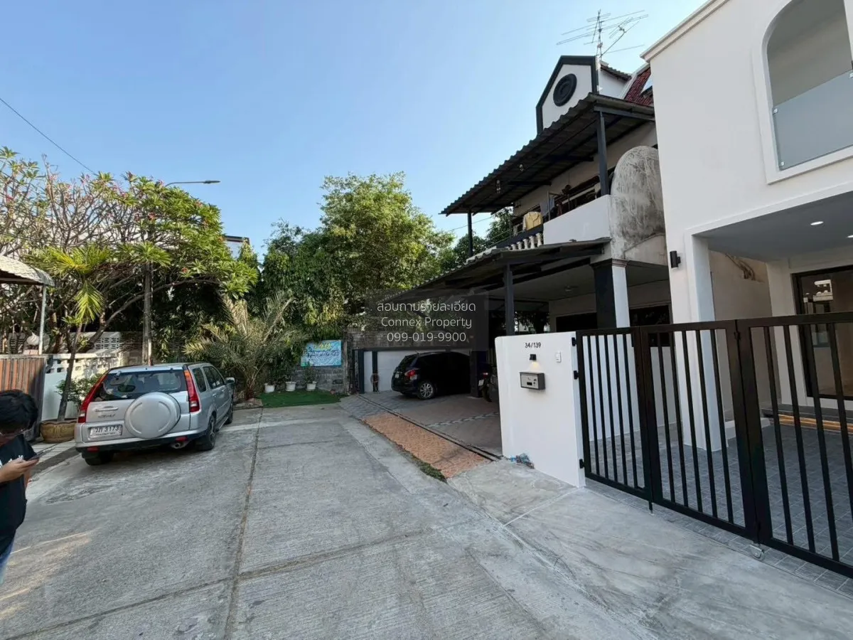 ขายหมู่บ้านเมืองเพชรวิลเลจ รีโนเวทใหม่ ฉิมพลี เขต ตลิ่งชัน กรุงเท