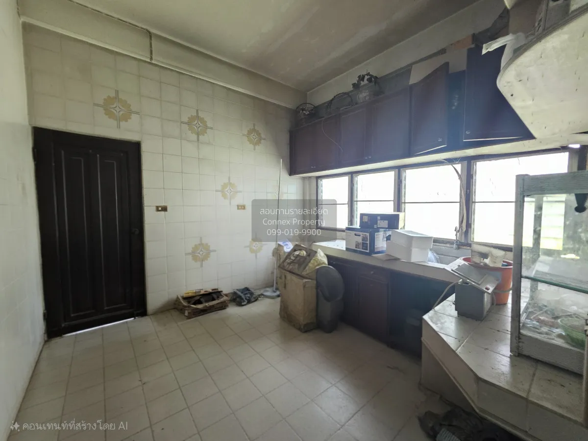 For Sale A 2 - story detached house and a 4 - story apartment bui