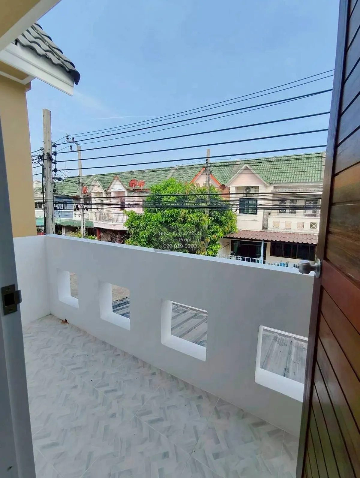For Sale Townhouse/Townhome  , Ladasiri Baan Kluay-Sai Noi , newl