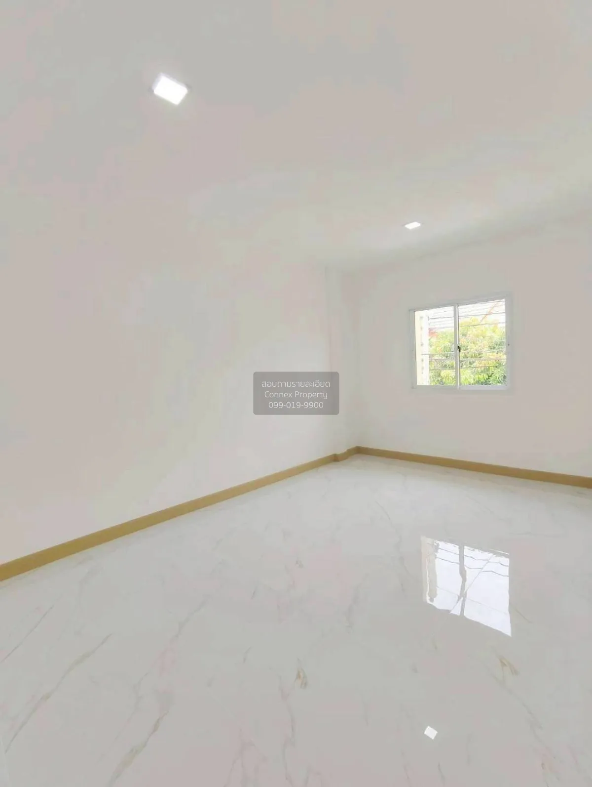 For Sale Townhouse/Townhome  , Ladasiri Baan Kluay-Sai Noi , newl