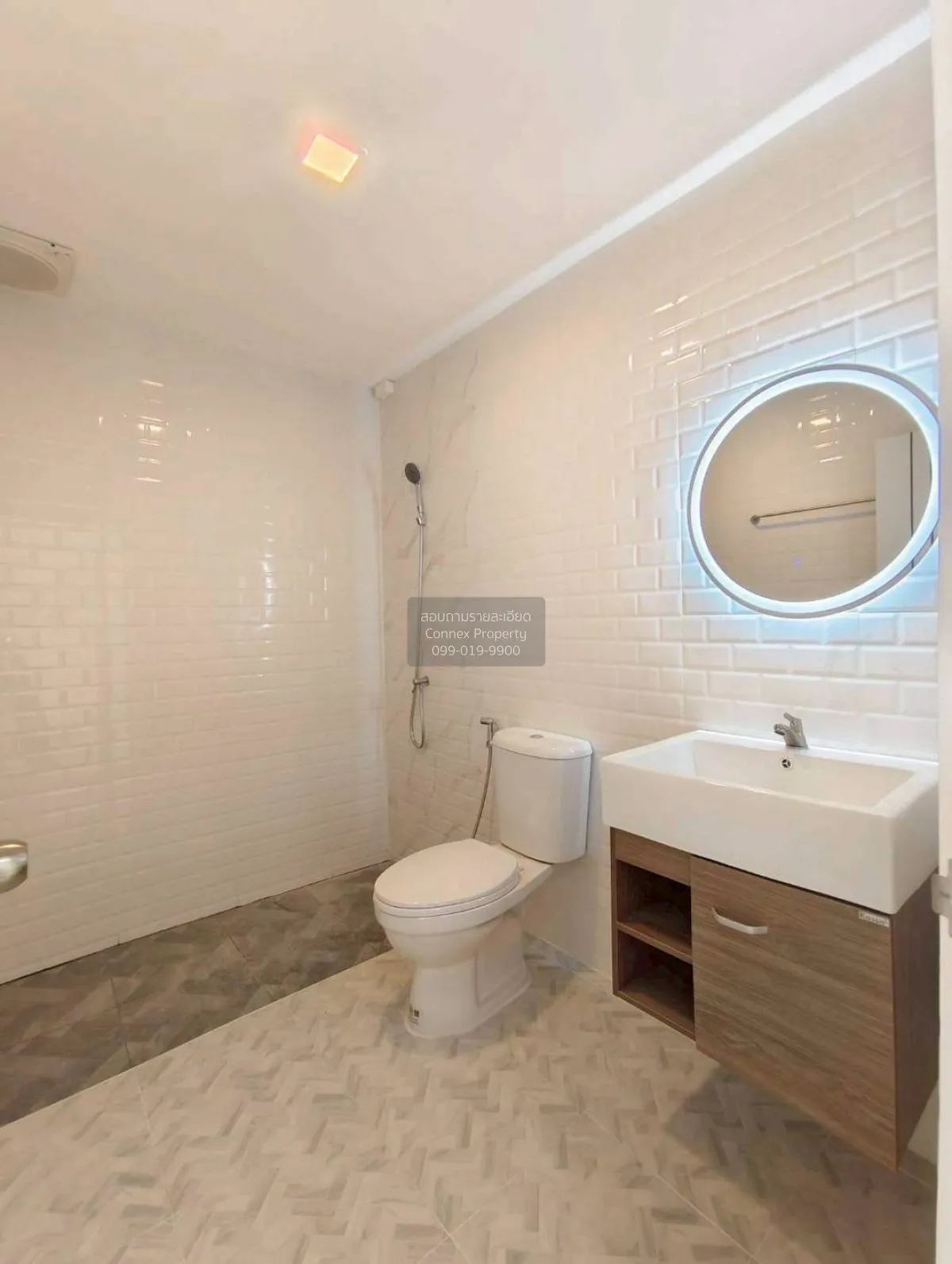 For Sale Townhouse/Townhome  , Ladasiri Baan Kluay-Sai Noi , newl