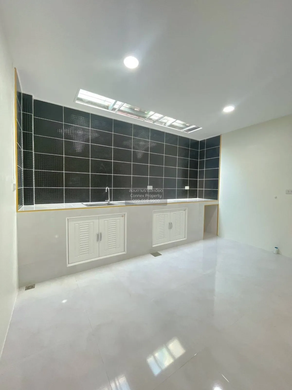 ขายทาวน์เฮ้าส์/ทาวน์โฮม  เปรมปรีด์ รังสิต - นครนายก หน้ากว้าง รีโ