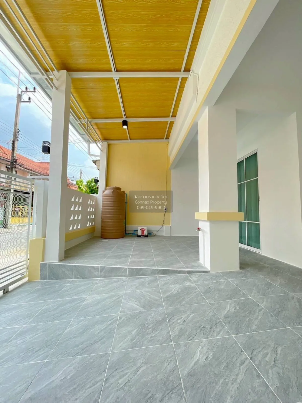 For Sale Townhouse/Townhome  , Baan Pruksa C , wide frontage , ne 4